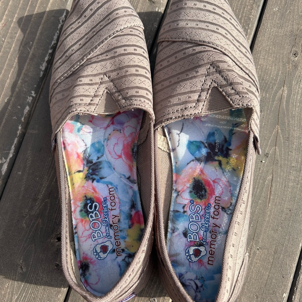 Bobs By Skechers Women Sz 9 M Brown Nude  Flat Fabric Shoes Comfort Shoe - Picture 7 of 11